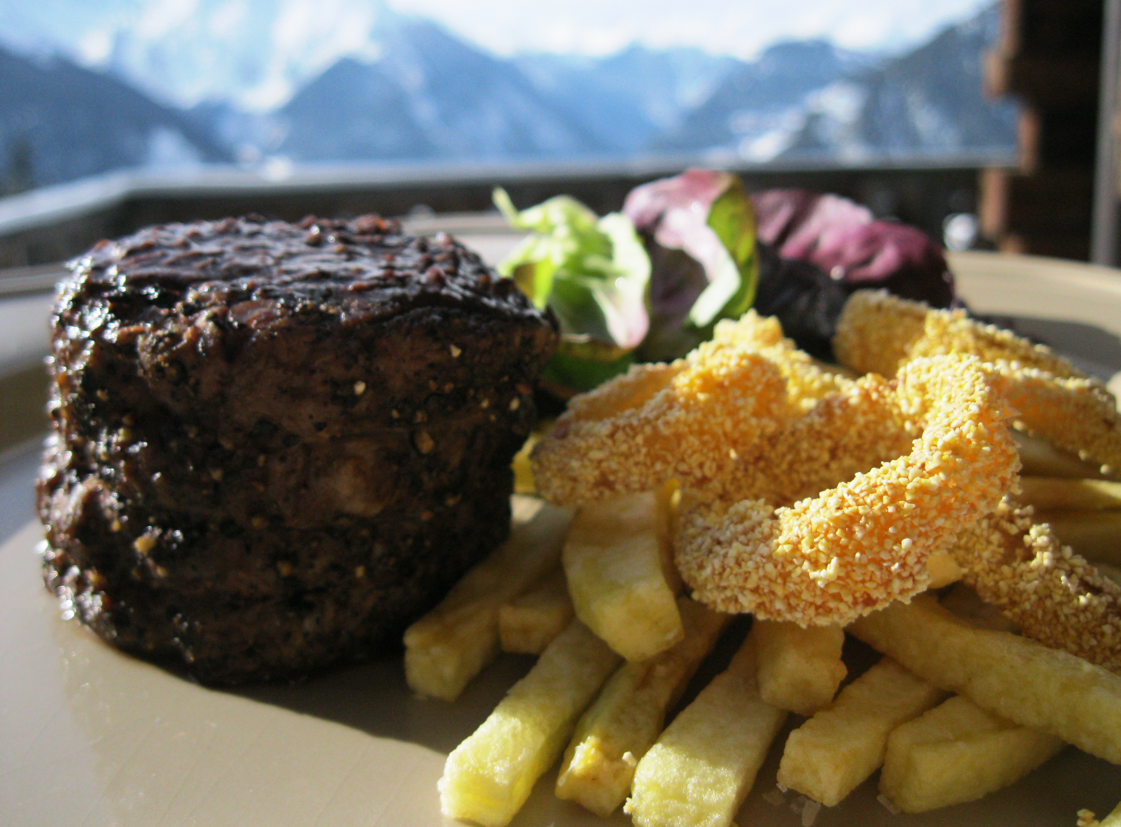 fillet steak cormeal crusted onion skinny chips